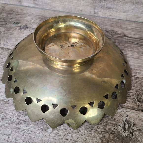 Vtg Enamel & Brass Pedestal Bowl Tray Floral Design Solid Cut 10" Made in India - Picture 6 of 14